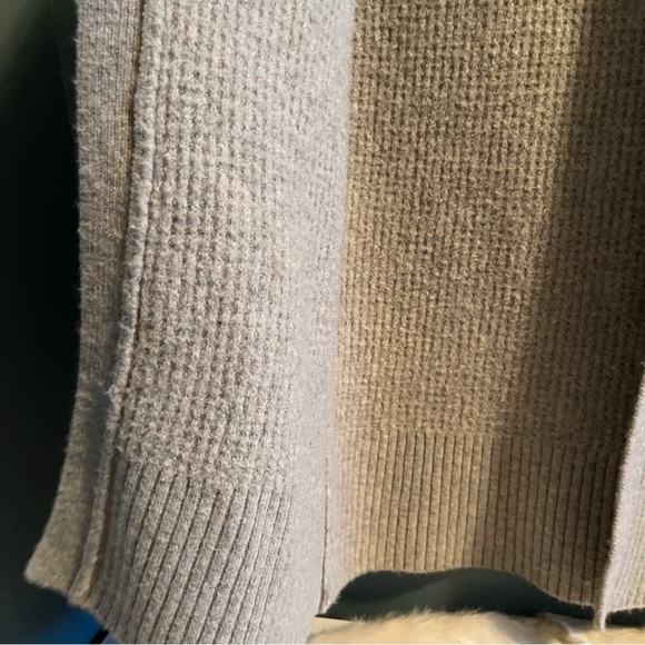 Max Studio Merino Wool Blend Cardigan Vest Sweater - Picture 6 of 10